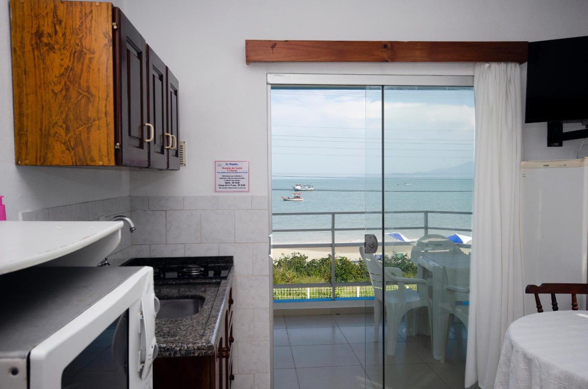 Pousada Canto Das Pedras Bombinhas Exterior photo
